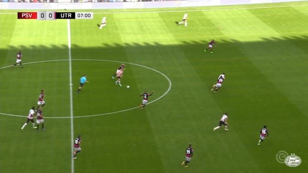 Xavi Simon's brace vs Utrecht